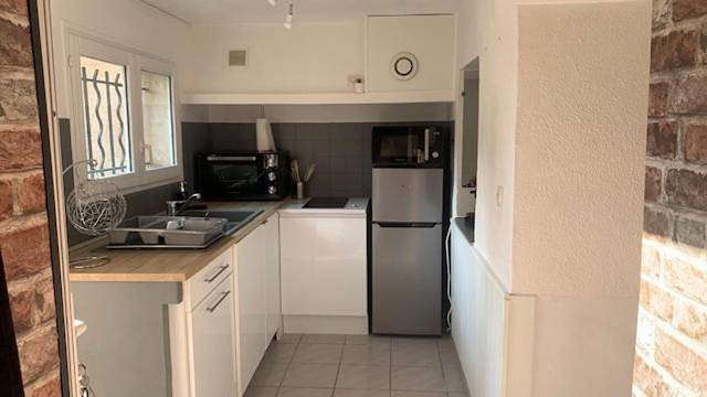 Gîte pour 4 personnes, avec Terrasse et Vue à Vedène - 4
