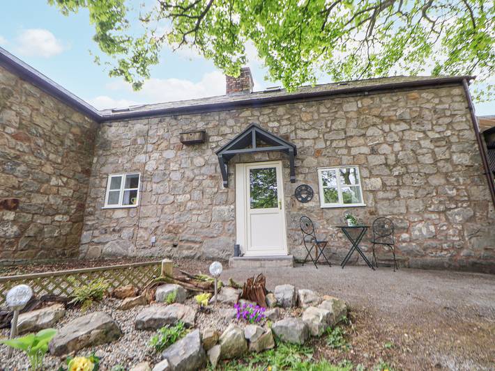 Cottage for 2 people, with garden - 1