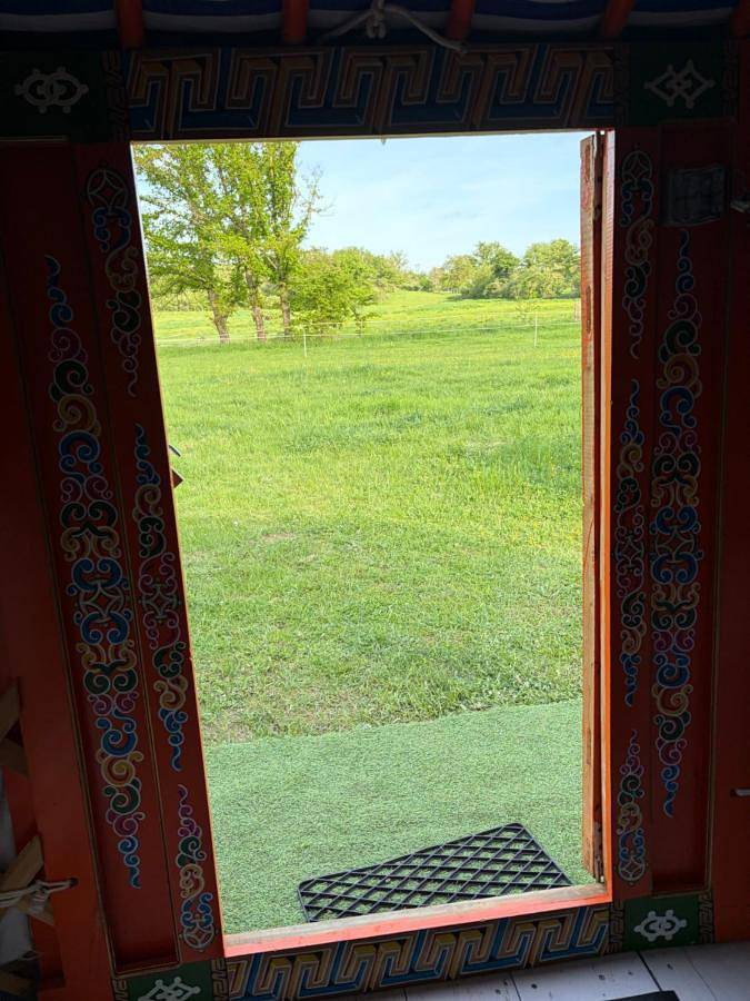 Tente pour 4 personnes, avec jardin en Haute-Loire - 4