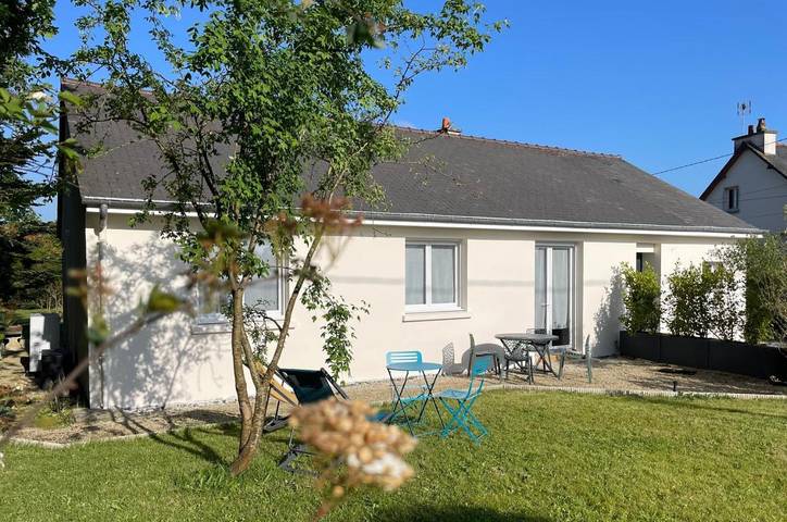 Location de vacances pour 2 personnes, avec terrasse et jardin à Quévert - 4