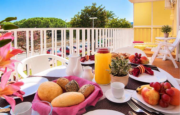 Appartement de vacances entier, Appartement vue mer avec piscine et terrasse in Platja de Llevant (Malgrat de Mar), Malgrat de Mar