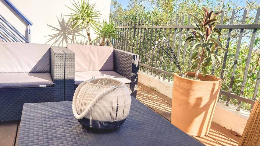 Entire apartment, Apartment 'Beach Horizon' with Sea View, Wi-Fi and Air Conditioning in Torreblanca (Fuengirola), Fuengirola