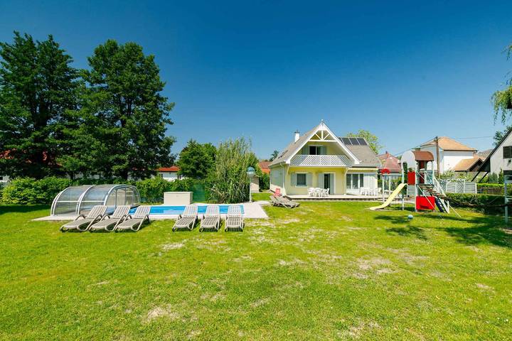 Ferienhaus für 12 Personen, mit Garten in Balatonmariafürdö - 3