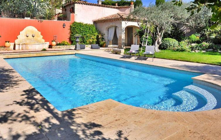 Location de vacances pour 4 personnes, avec piscine et terrasse à Roaix - 2