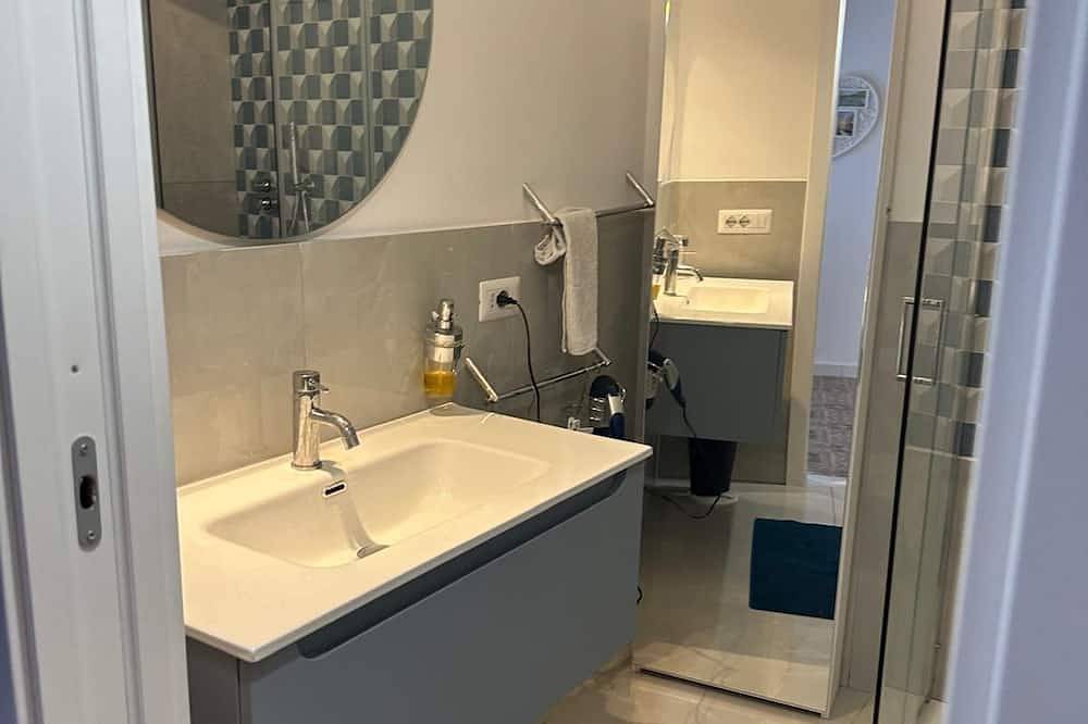 🌿 Charming house in the alleys of Forio, with modern comforts and authenticity in Forio, Ischia