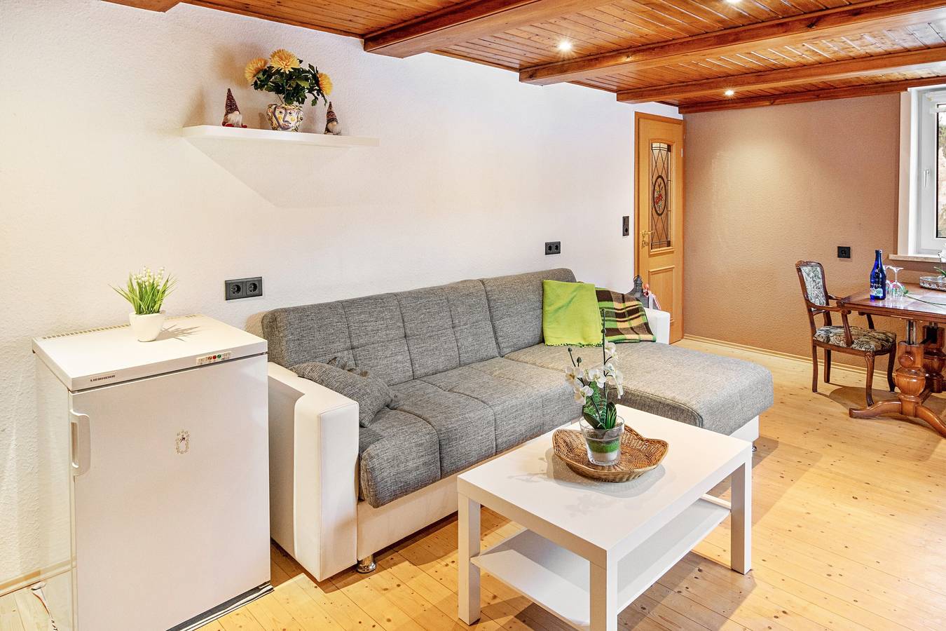 Ganze Wohnung, Apartment 'Sebert' mit privater Terrasse und Wlan in Urbach (Thüringen), Harzvorland