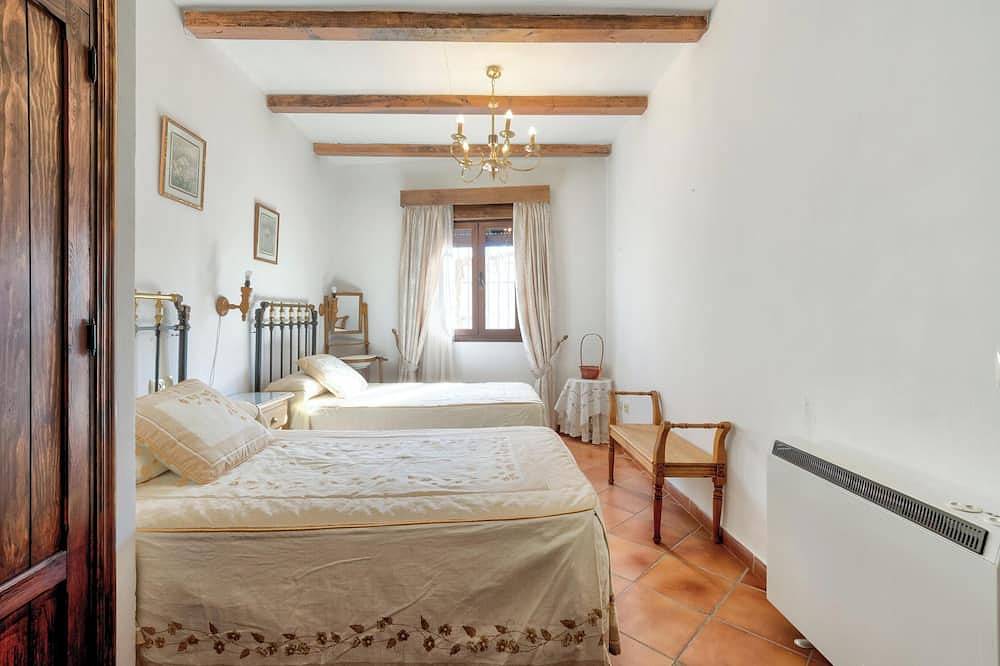 Homerez - Haus in Puebla de Don Rodrigo in Puebla de Don Rodrigo, Ciudad Real Provinz