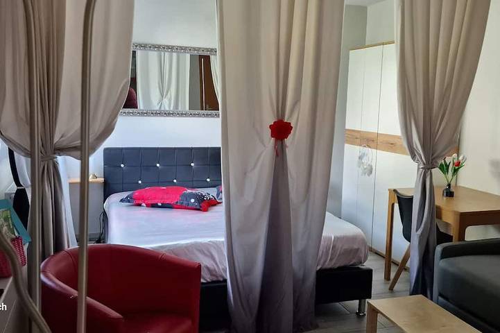 Ganze Wohnung, Atypisch ruhig harmonisch entspannend in La Grande-Béroche, Drei-Seen-Land