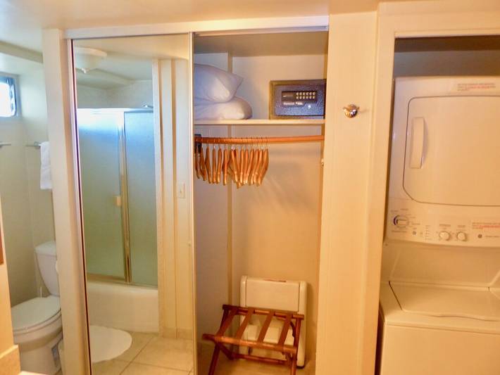 Vacation rental for 2 people, with balcony in Waikiki