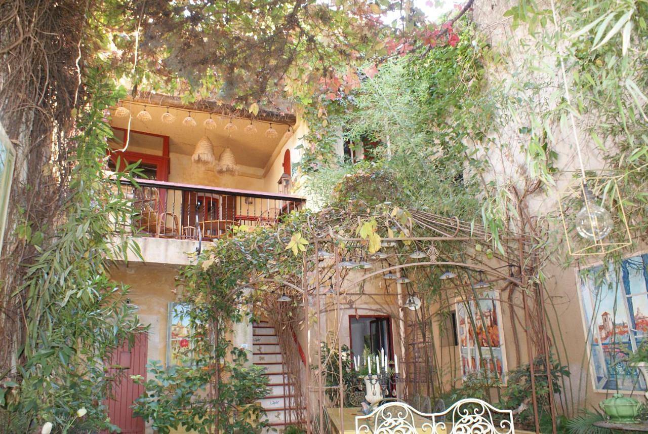 Appartement entier, Apartment with Garden View in Lourmarin, Parc naturel régional du Luberon
