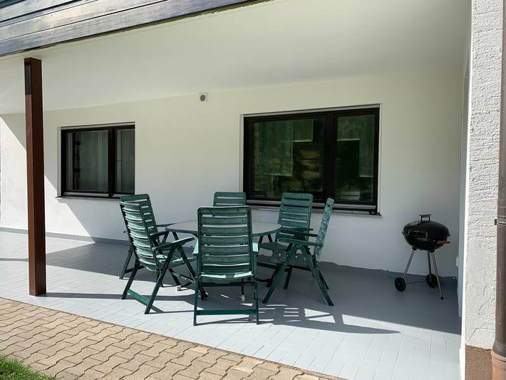 Ganze Wohnung, Apartment 'Ödbach' mit gemeinsamer Terrasse, privatem Garten und Wlan in Konzell, Ostbayern