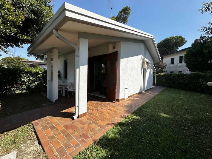 Ferienwohnung für 4 Personen, mit Garten in Bibione Pineda