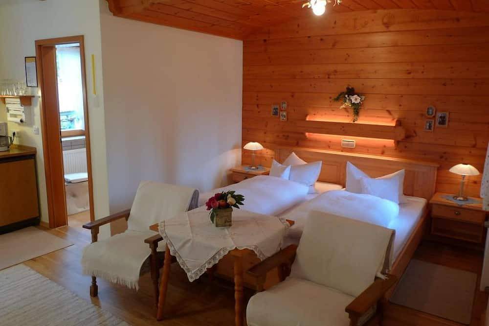 Ganze Wohnung, Appartement  Weikerstein - Haus Schmidberger in Weissbach an der Alpenstrasse, Schneizlreuth