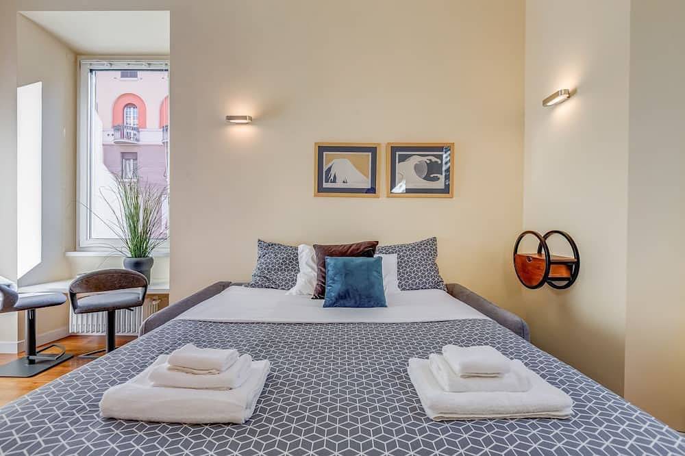 Apartment Pompi - Two Bedroom Villa, Sleeps 6 in Rome, Rome Province