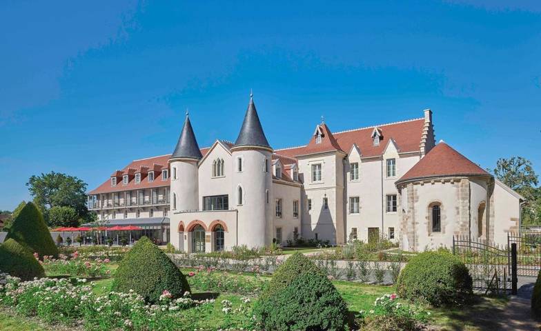 Hôtel pour 2 personnes, avec Terrasse et Jacuzzi ainsi que Jardin et Piscine