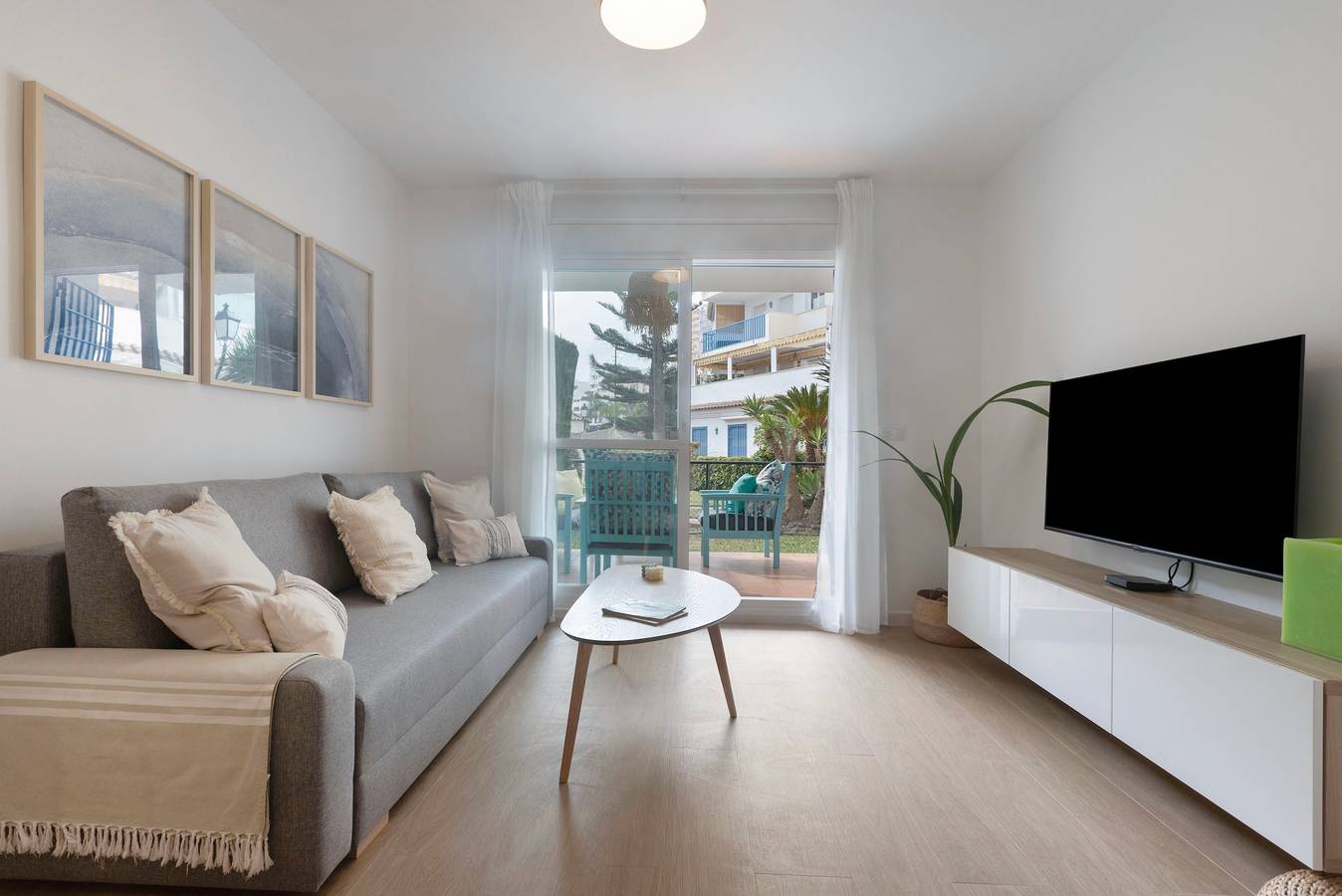 Appartement entier, Appartement « Don Pedro » avec piscine partagée, Wi-Fi et climatisation in Playa El Bajondillo, Torremolinos