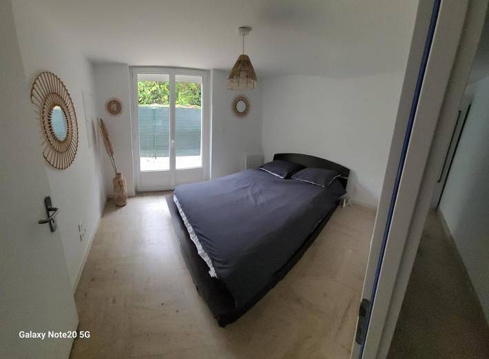 Location de vacances pour 6 personnes, avec terrasse à Saint-Julien-l'Ars - 3