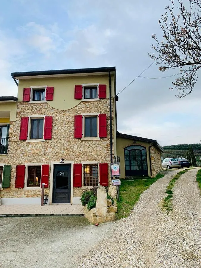 Appartement de vacances pour 4 personnes, avec vue ainsi que piscine et jardin - 1