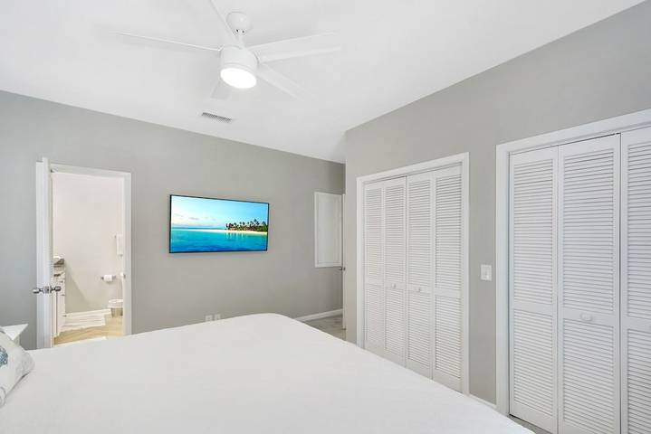 Vacation house for 100 people, with terrace and yard in Georgia