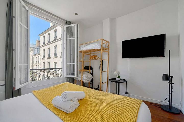 Ferienwohnung für 3 Personen am Eiffelturm