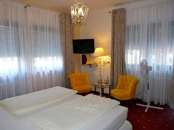 Hôtel pour 2 personnes, avec vue, animaux acceptés dans Bad Cannstatt - 2