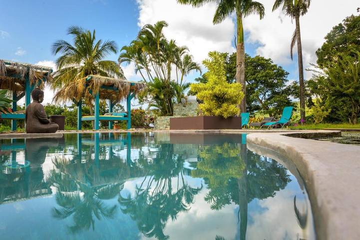 Hotel para 2 personas, con jardín además de piscina y vistas - 1