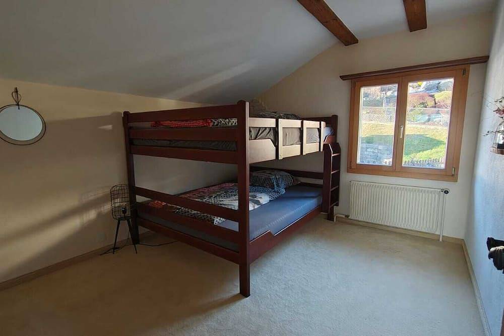 Ganze Wohnung, Panorama Wohnung mit Balkon & Alpenblick in Thun, Thunersee