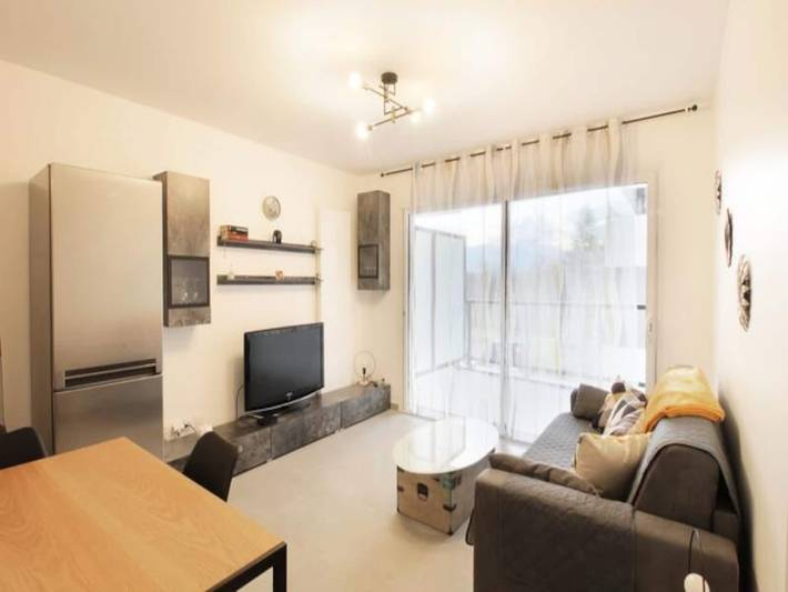 Gîte pour 4 personnes, avec balcon et vue sur le lac, adapté aux familles à Le Bourget-du-Lac - 3