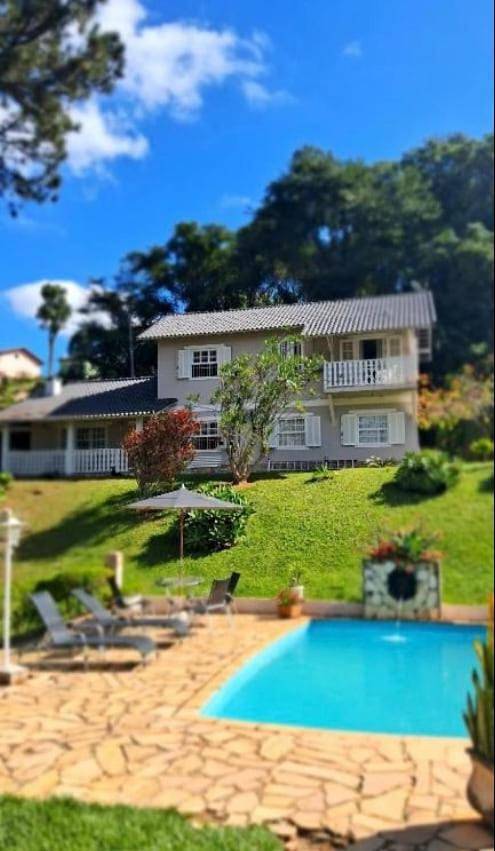 Villa pour 12 personnes, avec vue et jardin ainsi que terrasse et piscine, animaux acceptés dans Região Metropolitana do Rio de Janeiro