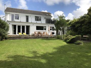 Holiday Rental for 9 People in Braunton, Devon, Photo 1
