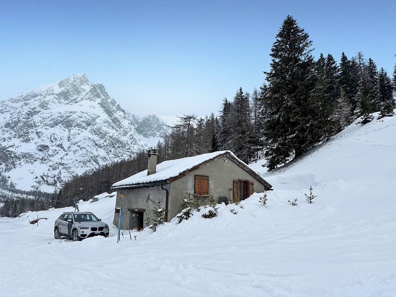 Chalet Le Basset - Family Chalet in the Swiss Alps in Orsières, Walliser Alpen