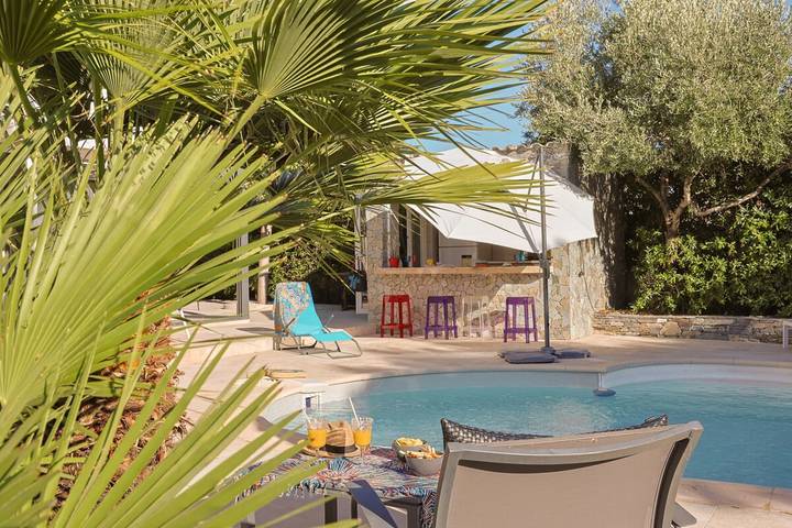 Villa pour 4 personnes, avec terrasse ainsi que jardin et piscine dans Cap Corse - 3