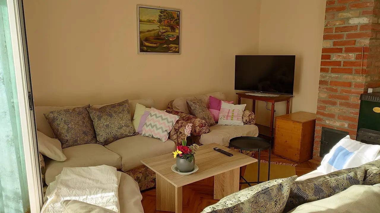 Ganze Ferienwohnung, Ferienwohnung für 6 Personen (87 m²) in Miočić in Rtina, Zadar