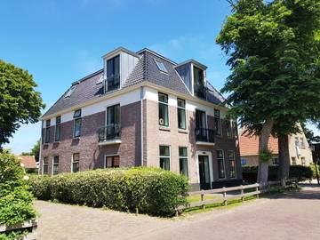 Strandhaus für 8 Personen, mit Balkon und Balkon/Terrasse auf Ameland