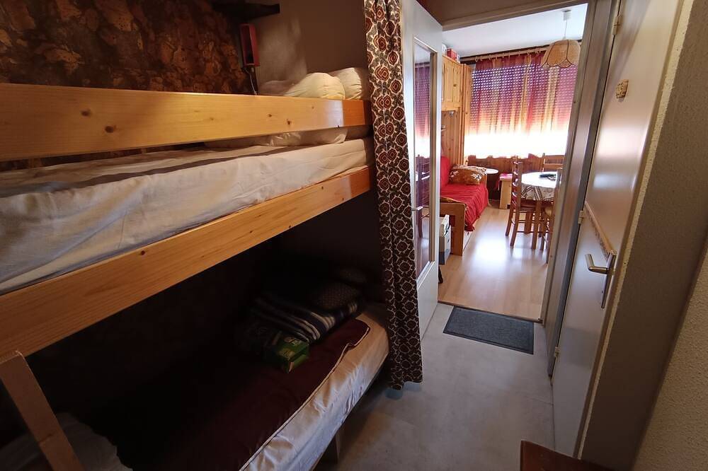 Ganze Wohnung, Charming studio with breathtaking view of the Aravis mountain range in Cohennoz, Albertville und Umgebung