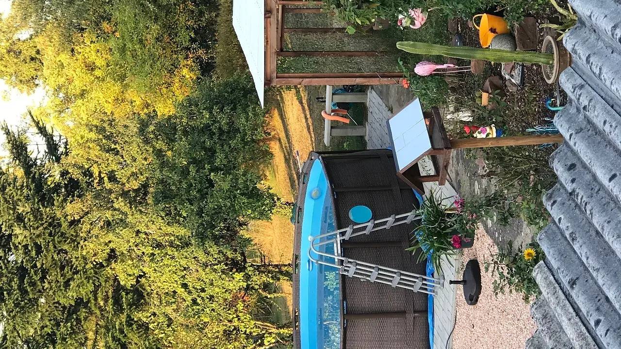 Entire holiday apartment, Holiday apartment for 5 people with terrace in Vinningen, Landkreis Südwestpfalz