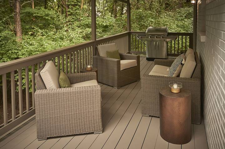 Vacation rental for 8 people, with yard in Franklin