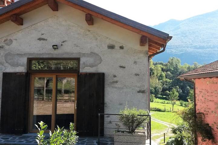 Gîte pour 2 personnes, avec Balcon/Terrasse et Jardin