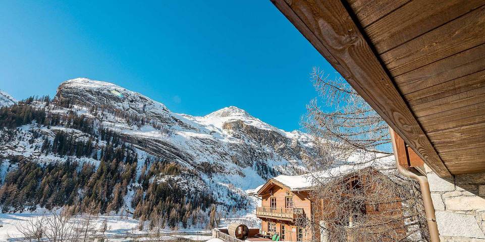 Chalet for 12 people in Tignes