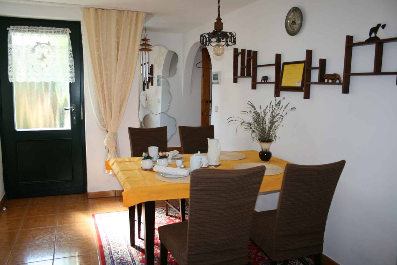 Ganze Ferienwohnung, Ferienwohnung mit Terrasse bis 4 Gäste in Gingst, Rügen