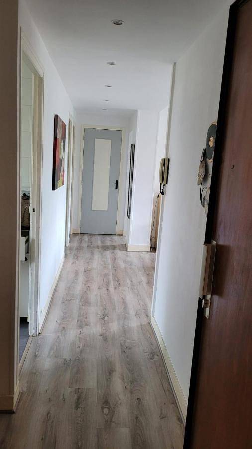 Ganze Wohnung, Two-Bedroom Apartment in Châtillon, Hauts-de-Seine