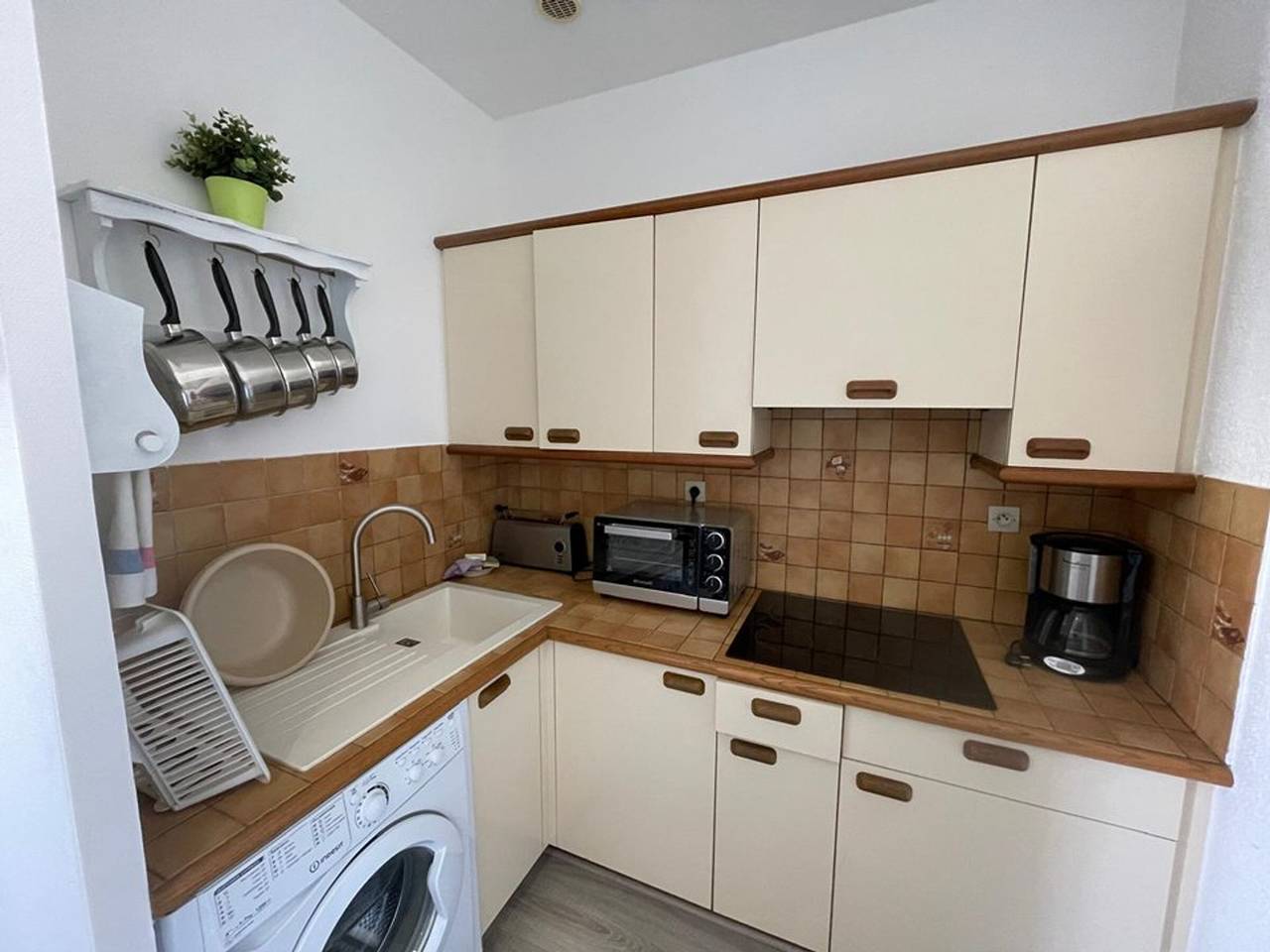 Ganze Wohnung, Erdgeschosswohnung mit Garten, 200m vom Strand, Privatparkplatz in Capbreton, Côte d’Argent