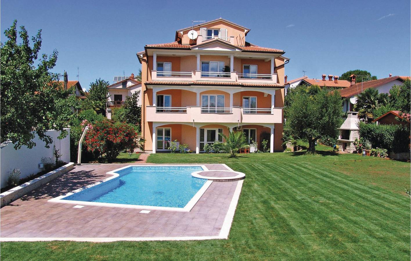 Ganze Ferienwohnung, Ferienwohnung für 5 Personen mit Terrasse in Novigrad, Umag und Umgebung