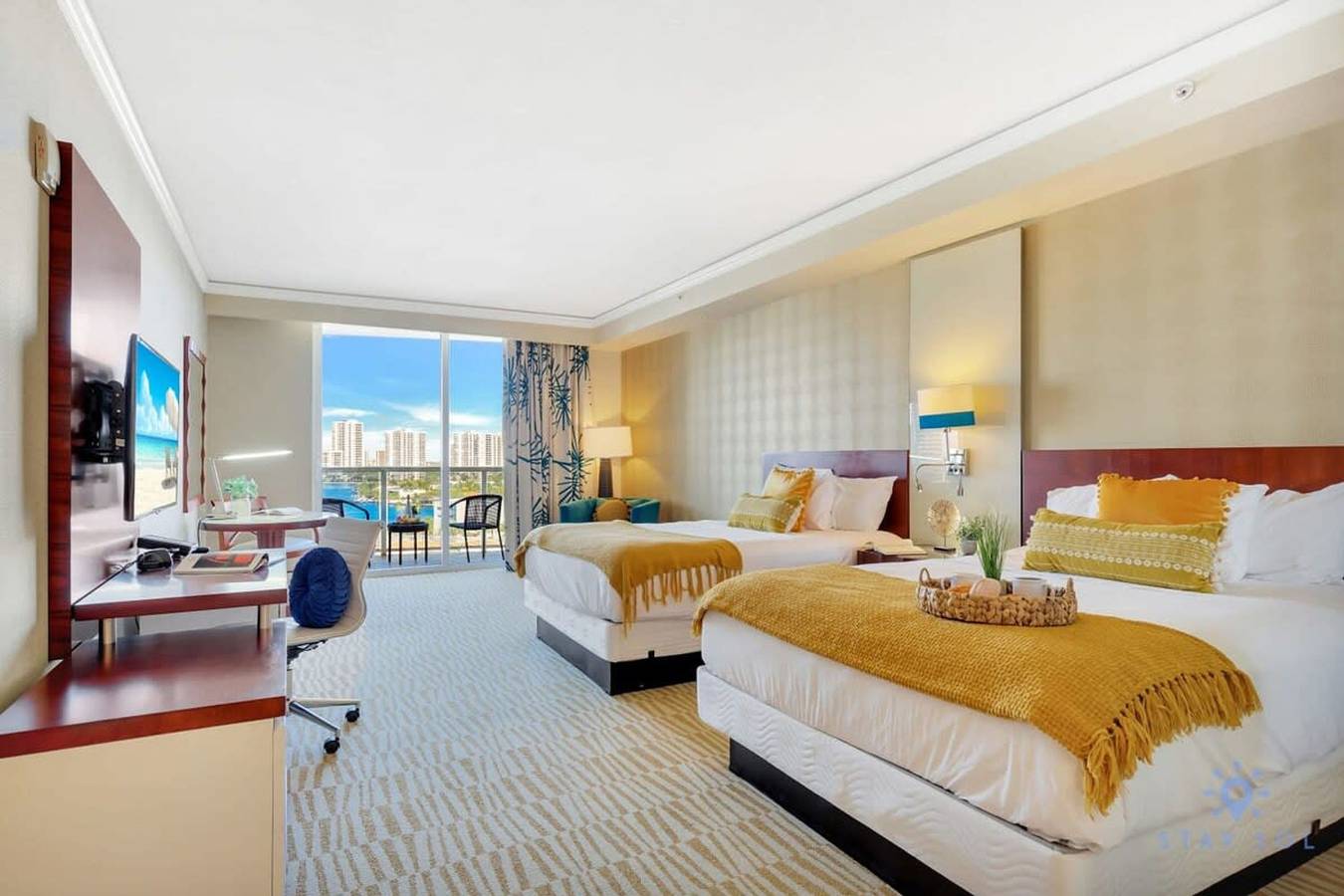 Appartement entier, Deluxe Studio Retreat  Amazing Pool in Sunny Isles Beach, Floride