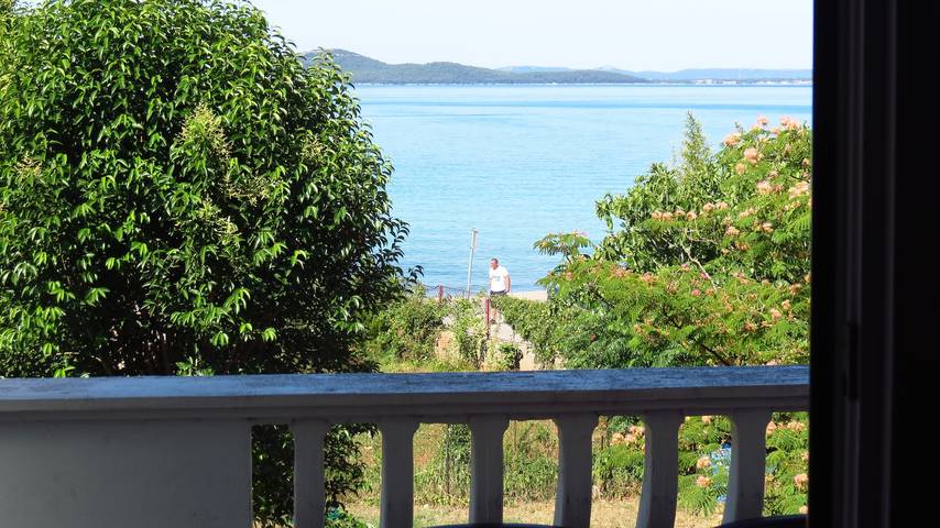 Location de vacances pour 4 personnes, avec vue sur l’océan et jardin à Ville de Zadar