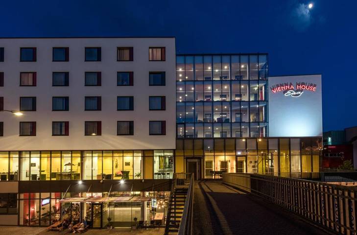 Hotel für 2 Personen, mit Terrasse und Sauna in Pilsen - 3