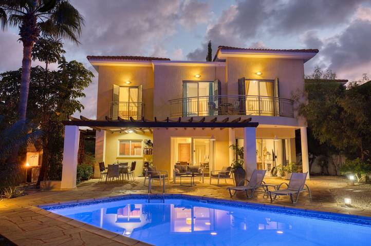 Villa für 7 Personen, mit Garten - 1