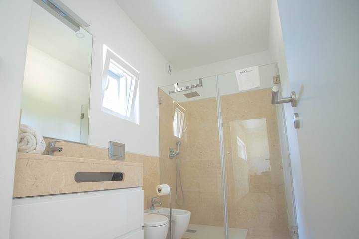 Holiday Home 'Forest Village T2' with Mountain View, Shared Pool and Wi-Fi in São João das Lampas e Terrugem, Costa de Lisboa