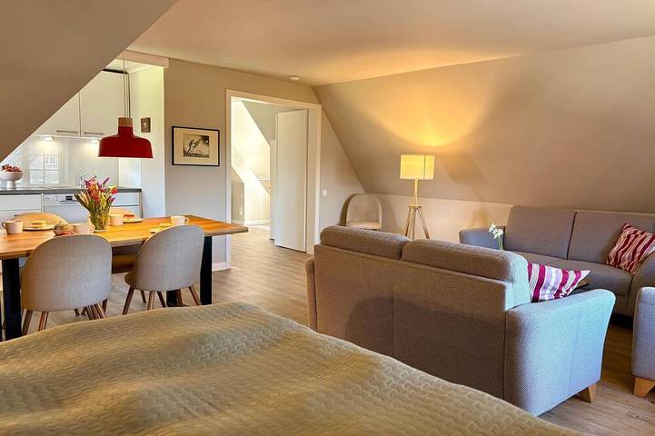 Ganze Wohnung, Unterm Reet, 100qm für bis zu 5 Personen in Sylt-Ost, Sylt (Gemeinde)