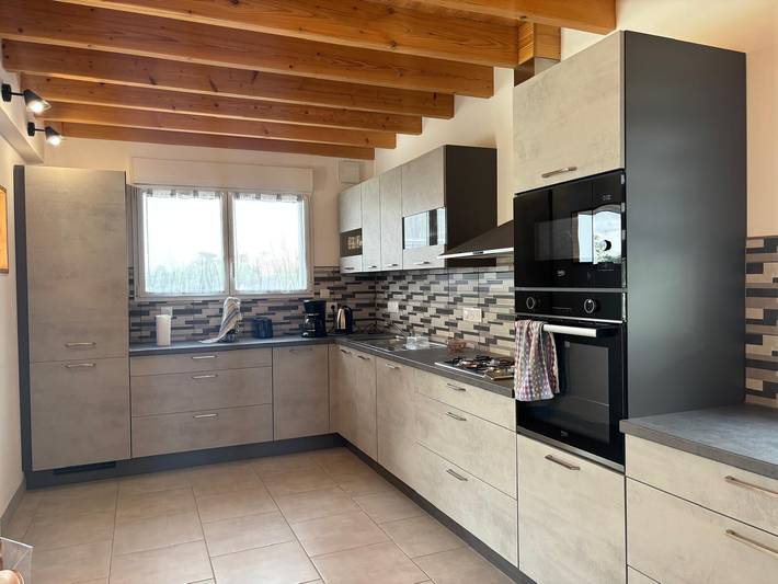 Location de vacances pour 8 personnes, avec Terrasse et Jardin à Yvias - 2